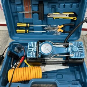 Компресор автомобільний двопоршневий у пластиковому кейсі + кручений шланг